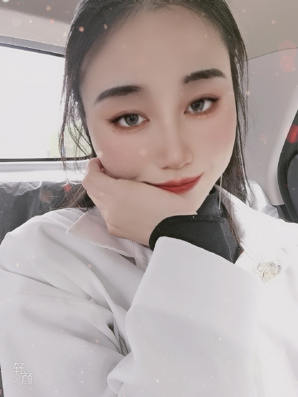 丽丽的第一张照片--莆田闪婚服务中心