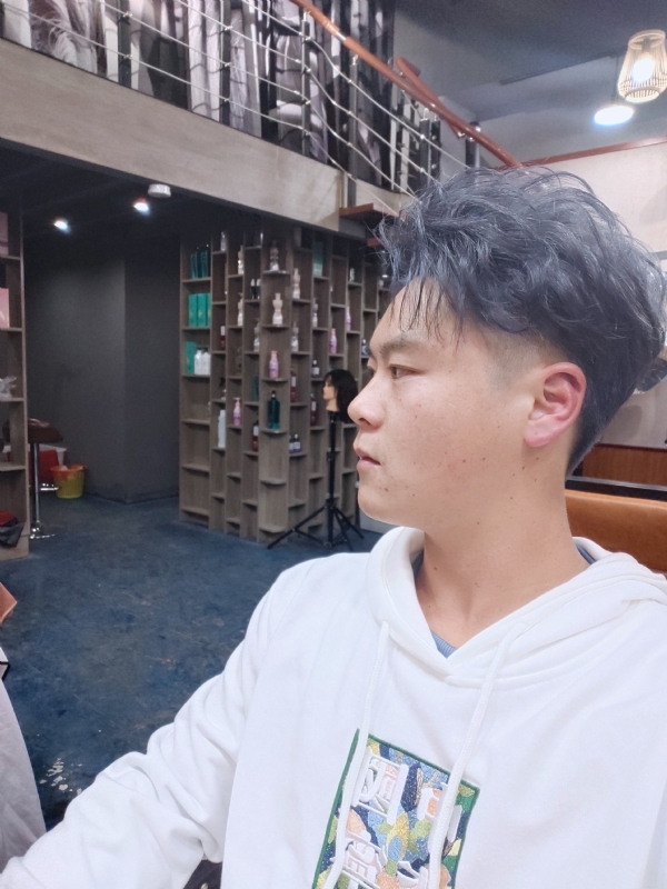 《零》的第一张照片--莆田闪婚服务中心