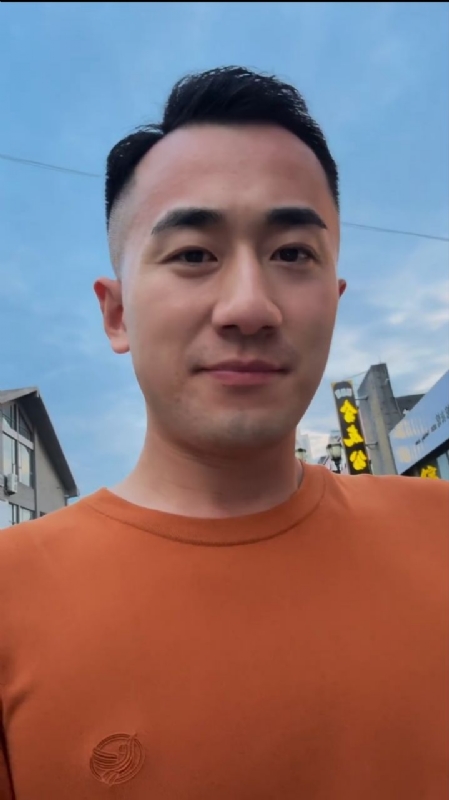 往事随风的第二张照片--莆田闪婚服务中心